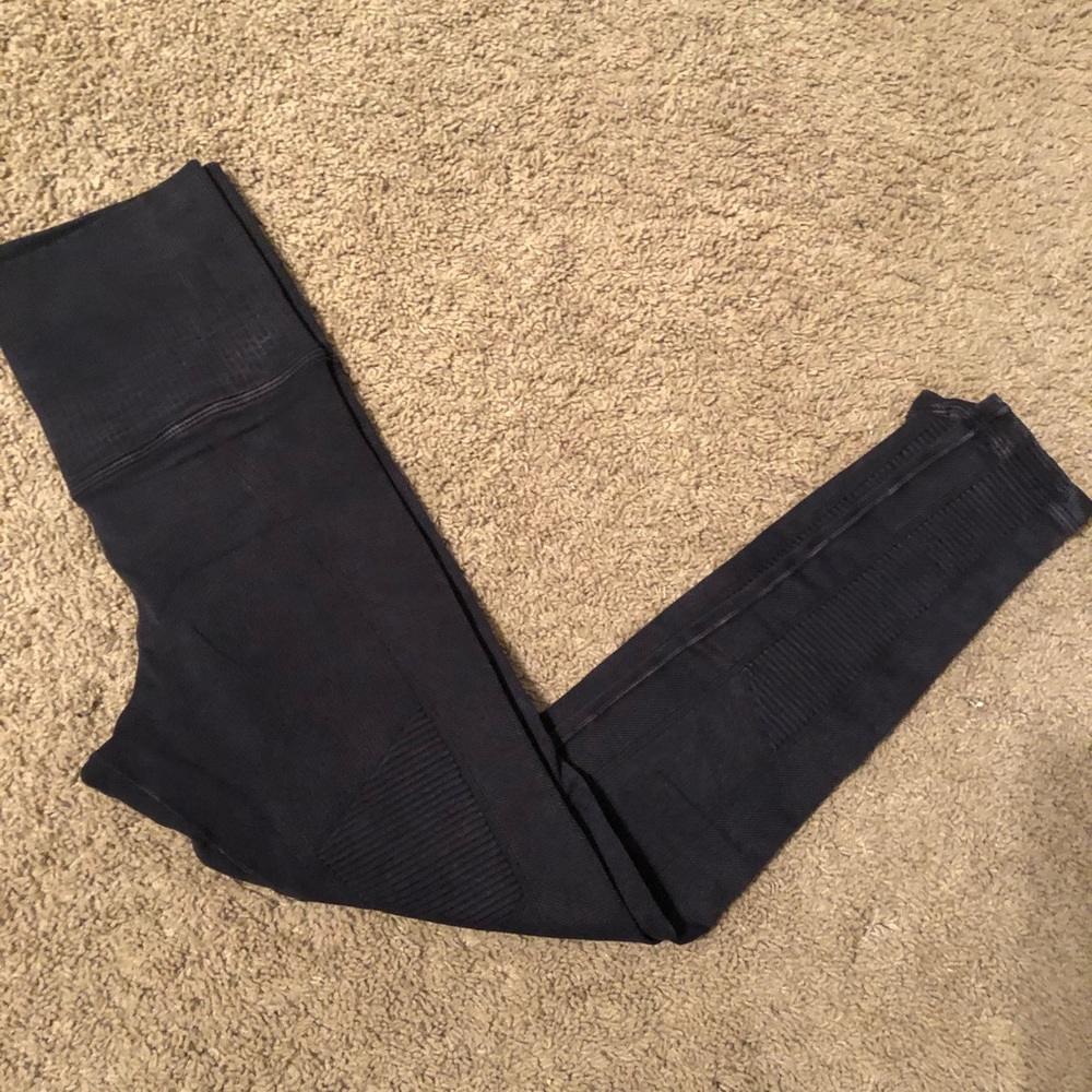 Avocado Vintage Fire Leggings